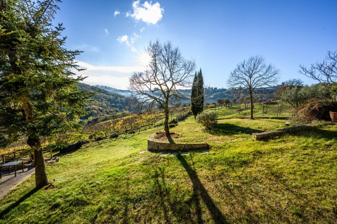 Se vende villa in zona tranquila Castellina in Chianti Toscana foto 40