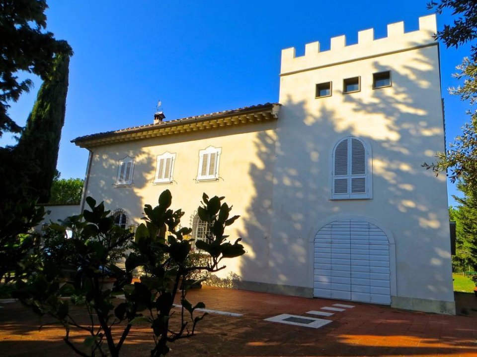 Se vende villa in zona tranquila San Miniato Toscana foto 57