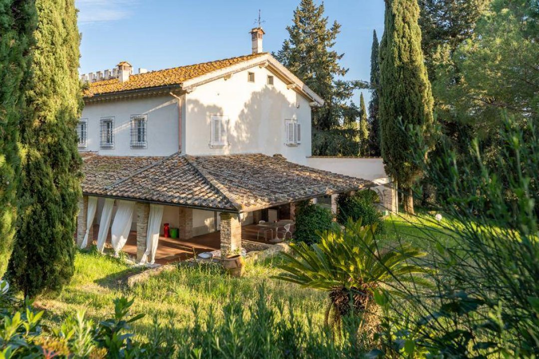 Se vende villa in zona tranquila San Miniato Toscana foto 56
