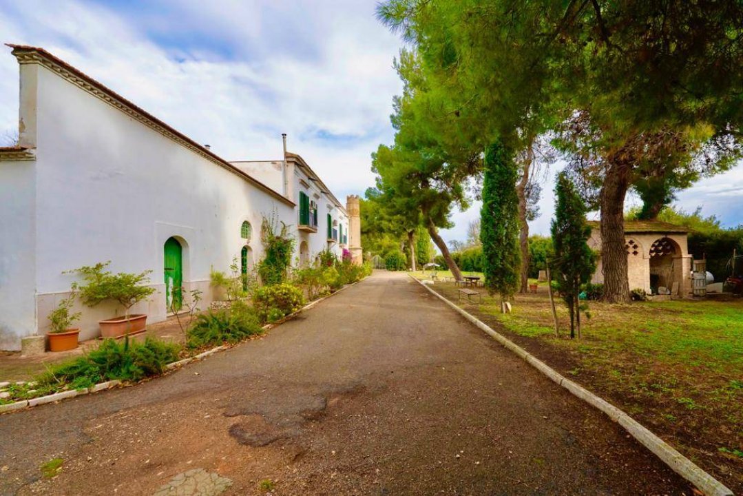 A vendre villa in zone tranquille Lucera Puglia foto 36