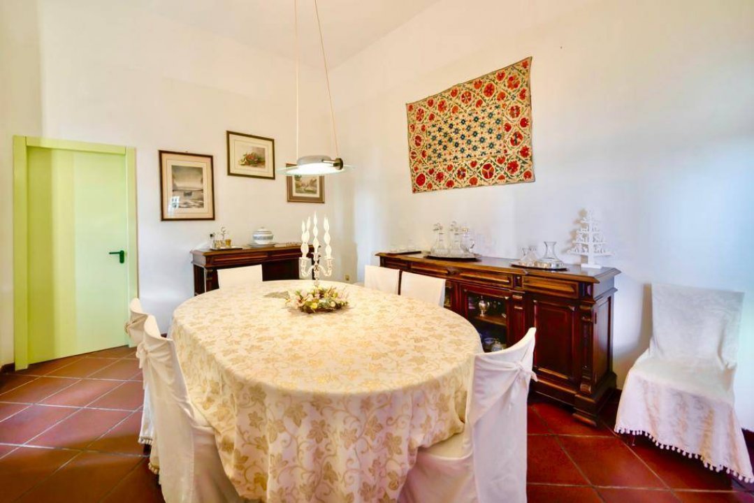 Se vende villa in zona tranquila Lucera Puglia foto 28
