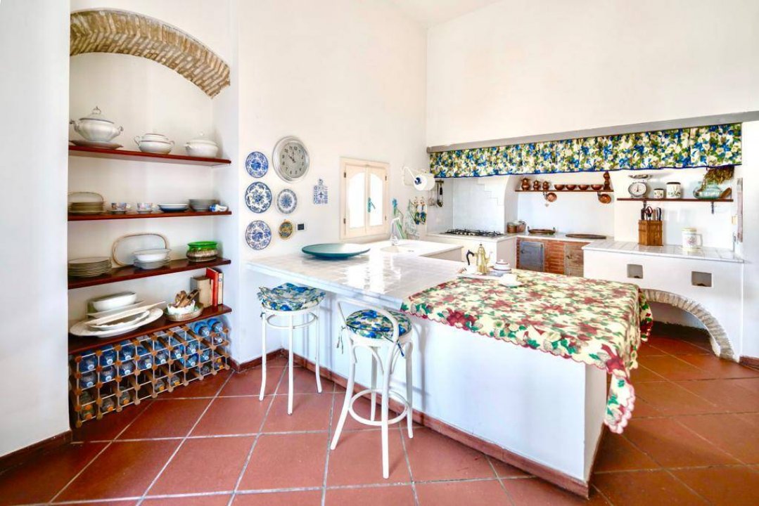 A vendre villa in zone tranquille Lucera Puglia foto 10