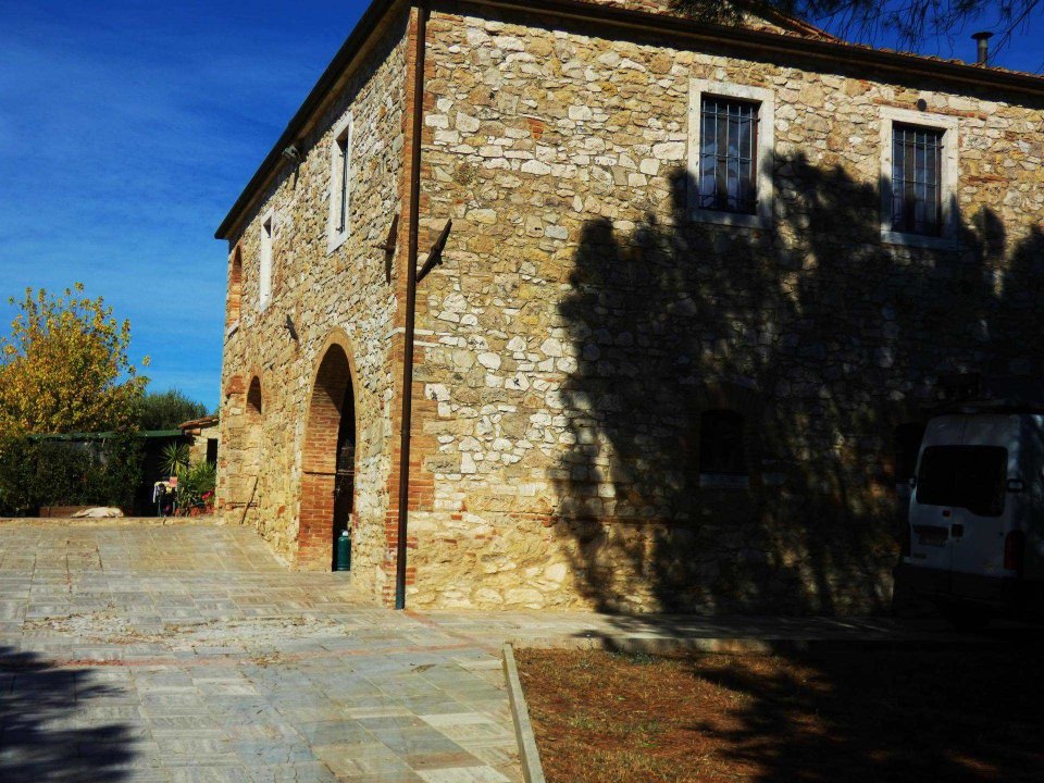 A vendre casale in zone tranquille Asciano Toscana foto 3