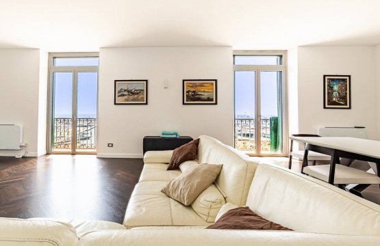 For sale Penthouse City Salerno Campania